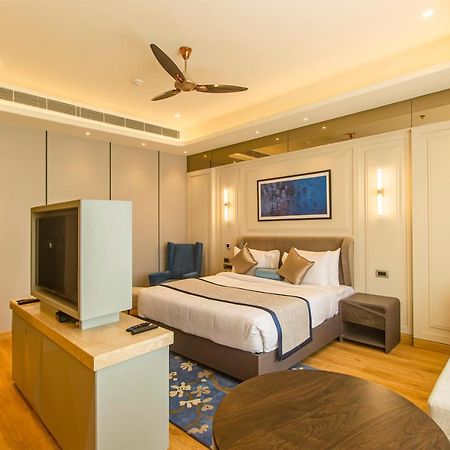 The Cove Wing Hotel Panchkula Esterno foto