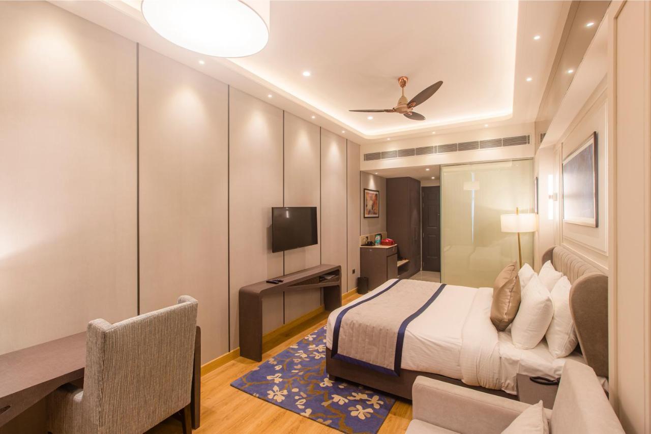 The Cove Wing Hotel Panchkula Esterno foto