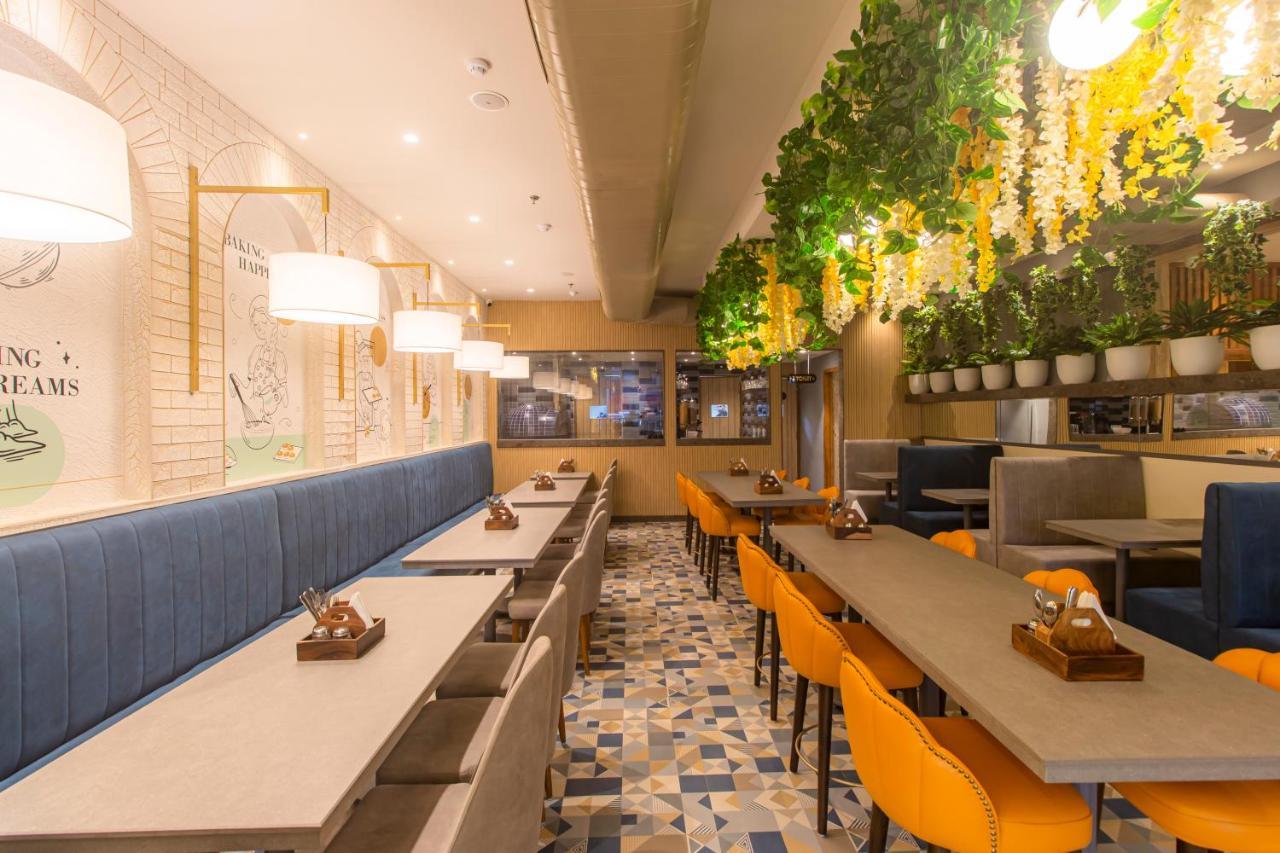 The Cove Wing Hotel Panchkula Esterno foto